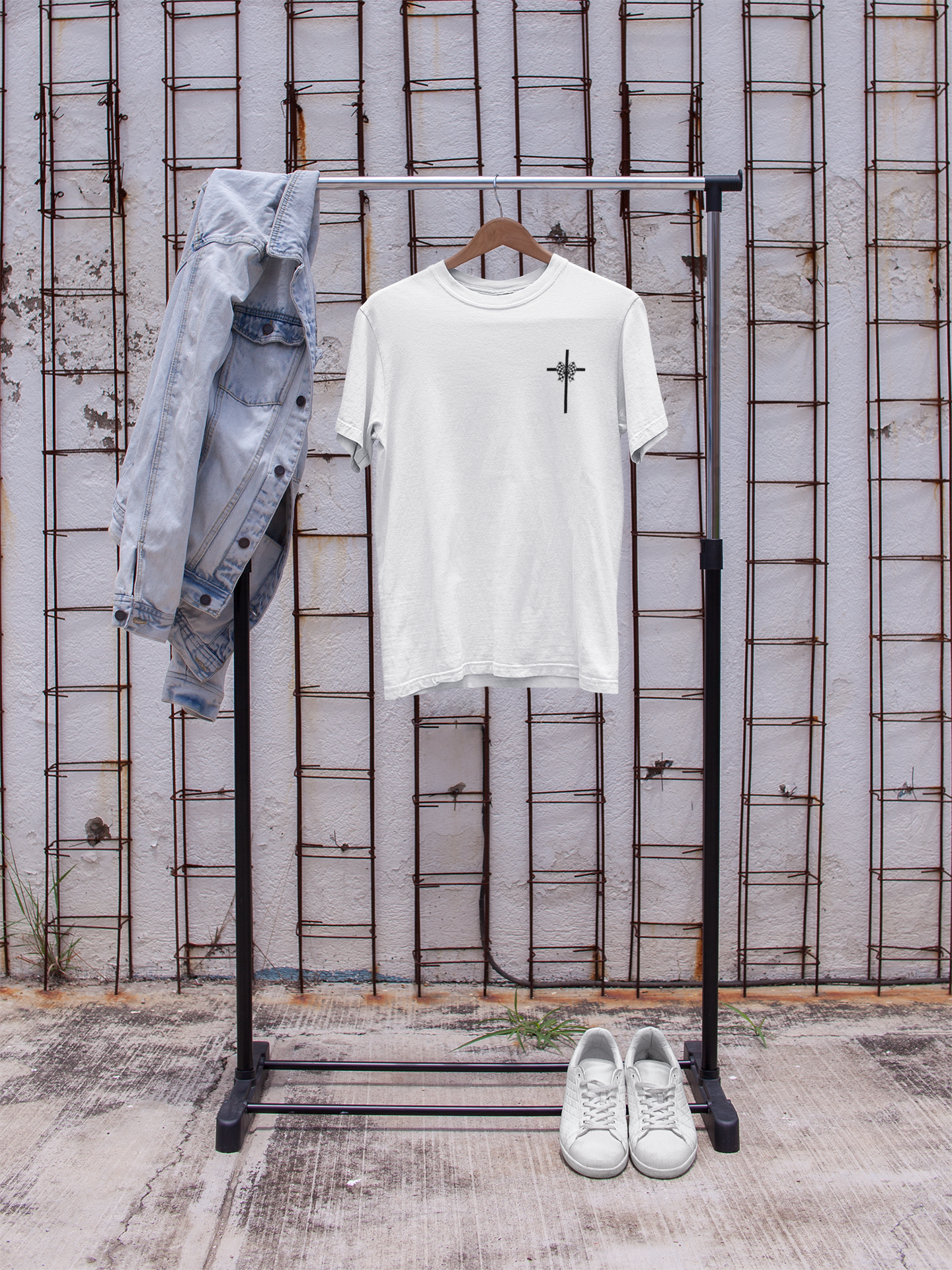 PRAY T-Shirt